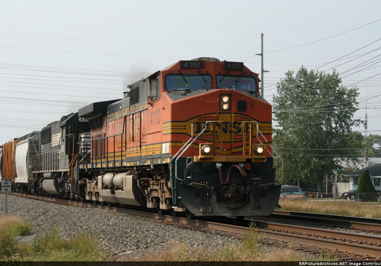 BNSF 4110